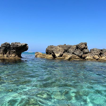 Adelais Bay Hotel بروتاراس المظهر الخارجي الصورة