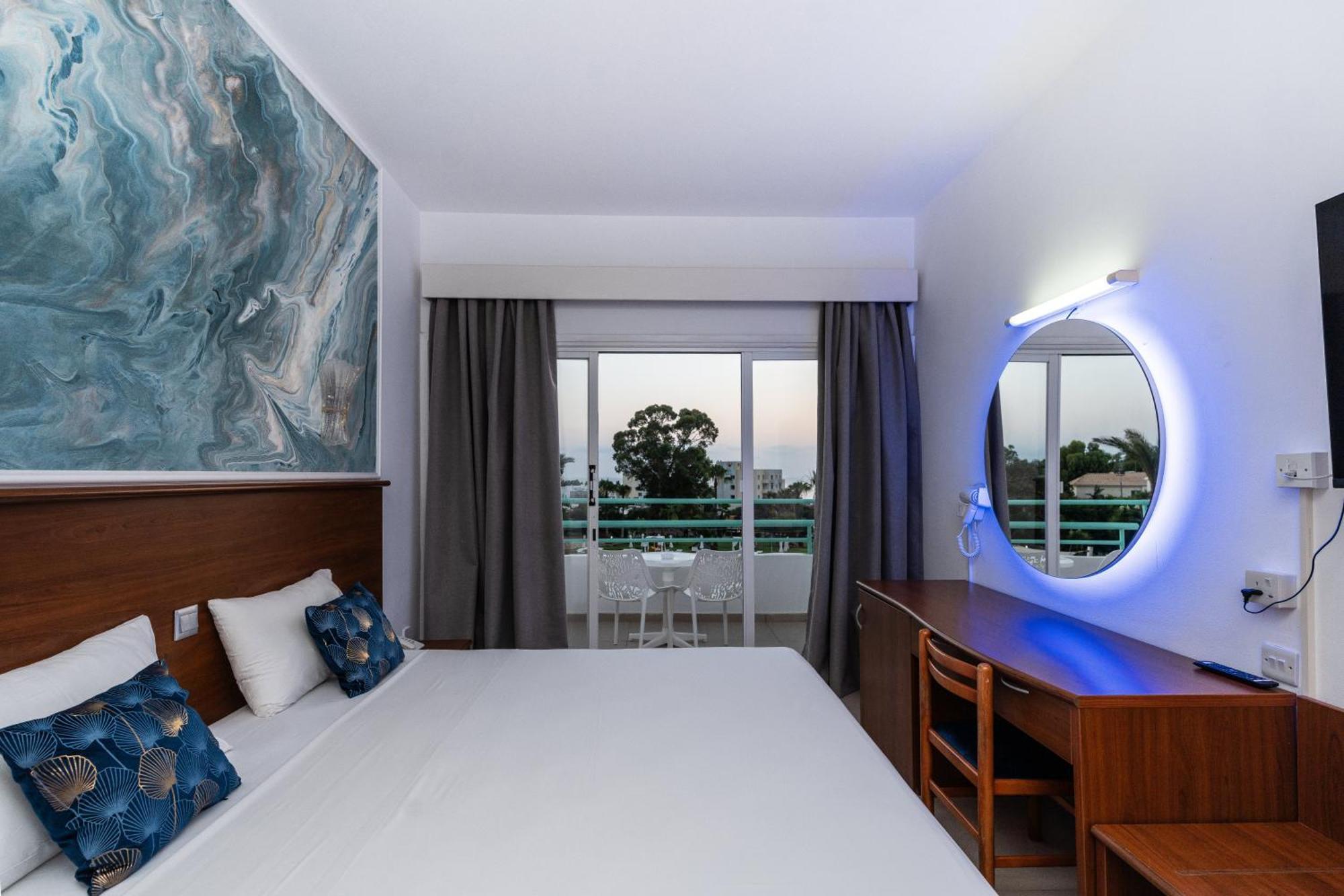 Adelais Bay Hotel بروتاراس المظهر الخارجي الصورة