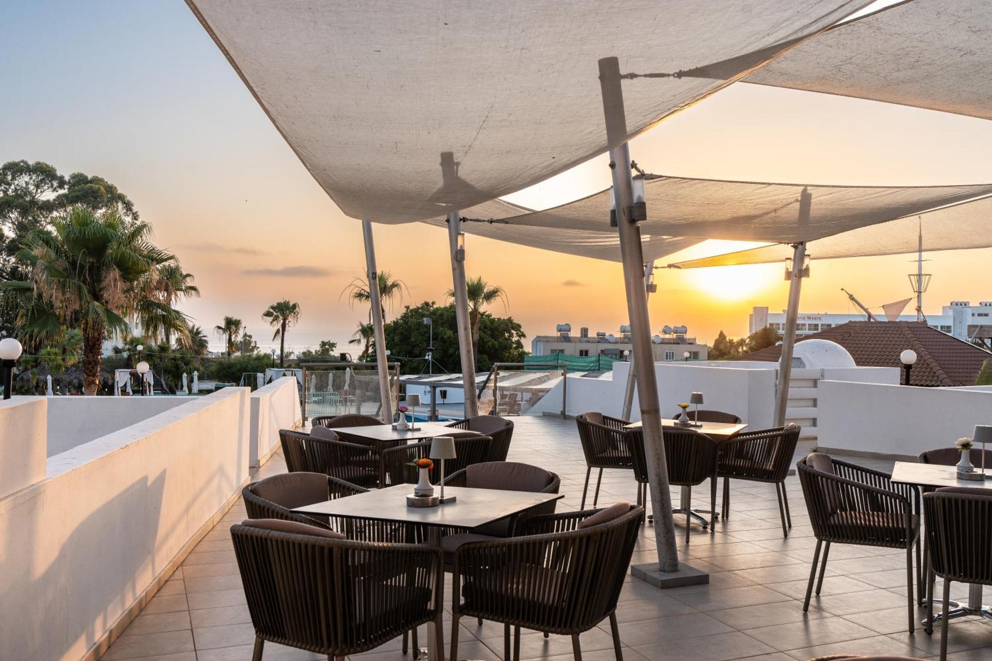 Adelais Bay Hotel بروتاراس المظهر الخارجي الصورة